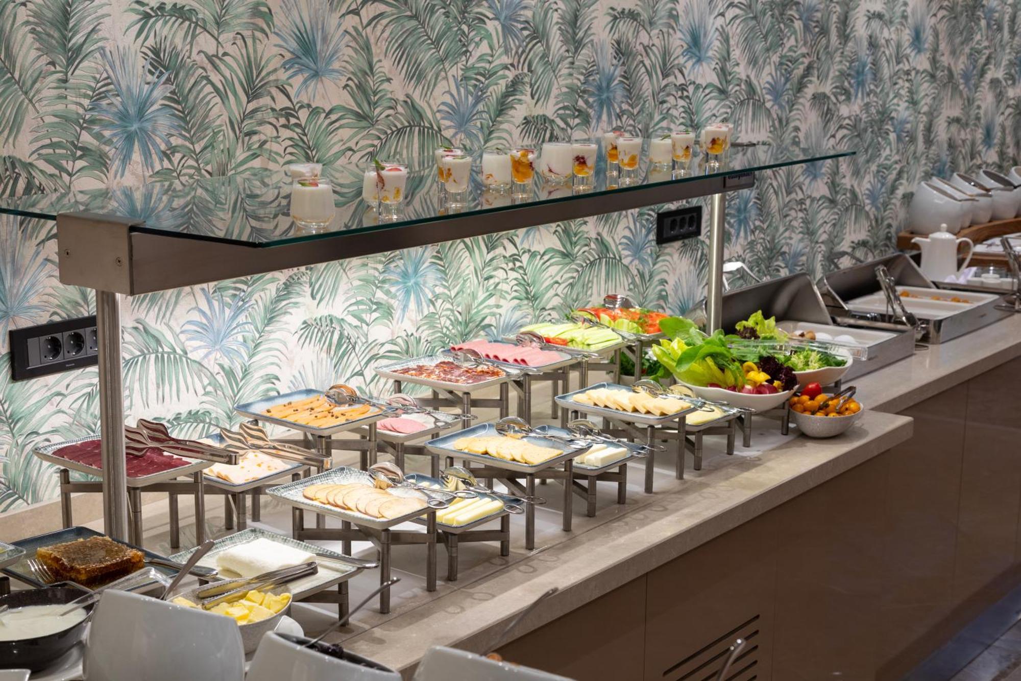 Hallmark Hotel & Spa Istanbul — Photos 3